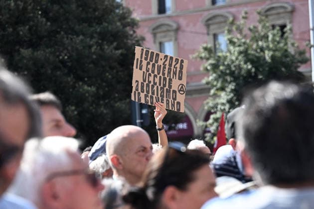 Bologna Massacre Remembrance Day Ceremony - Bologna Attendees participate in the 46th anniversary commemoration of the Bologna Massacre during Remembrance Day in Bologna, Italy on August 2, 2024, remembering the 1974 bombing that resulted in 85 deaths and over 200 injuries. Photo by Gianni Schicchi IPA ABACAPRESS.COM Bologna  Copyright: xSchicchixGianni IPA ABACAx