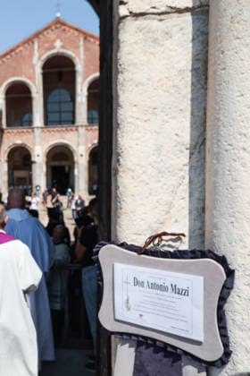 IPA87213526 - Milan: Don Mazzi™s Funeral at the Basilica of Sant™Ambrogio  Copyright: xFrancescoxEnriquezx xPoolxEnriquezxPiaggesix 87213526