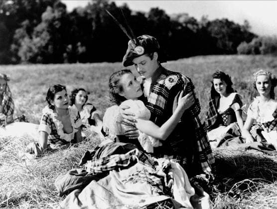 The Ghost Goes West, 1935 Robert Donat The Ghost Goes West 17 December 1935 Fantôme à vendre Ein Gespenst geht nach Amerika Character(s): Murdoch Glourie Director: Rene Clair SST79326 Allstar Picture Library Ltd LONDON FILM **Warning** This Photograph is for editorial use only and is the copyright of LONDON FILM and or the Photographer assigned by the Film or Production Company & can only be reproduced by publications in conjunction with the promotion of the above Film. A Mandatory Credit To LONDON FILM is required. The Photographer should also be credited when known. No commercial use can be granted without written authority from the Film Company. Copyright: xAllstar LONDONxFILMx
