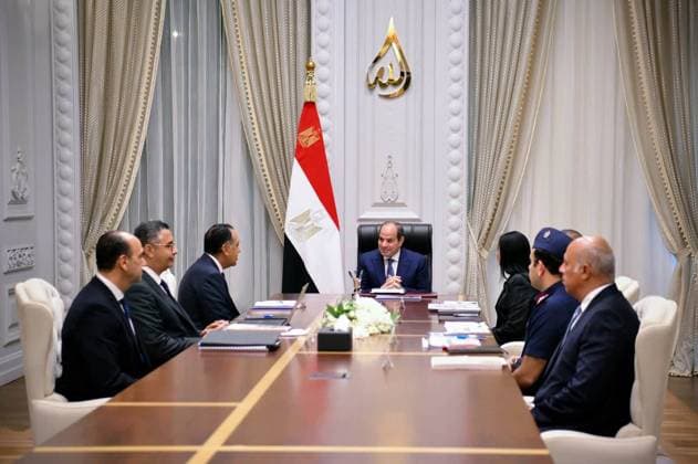 Egyptian president chairs ministerial meeting in El Alamein Egyptian President Abdel Fattah El-Sisi chairs a meeting in El Alamein with Prime Minister Mostafa Madbouly and a number of ministers and senior officials on August 3, 2026. The meeting focused on food security, the availability of essential commodities, social protection programs, and agricultural development efforts as part of the state s national projects. Photo by Egyptian President Office apaimages Cairo Cairo Egypt 030826_Egypt_EPO_00(2) Copyright: xapaimagesxEgyptianxPresidentxOfficex xapaimagesx