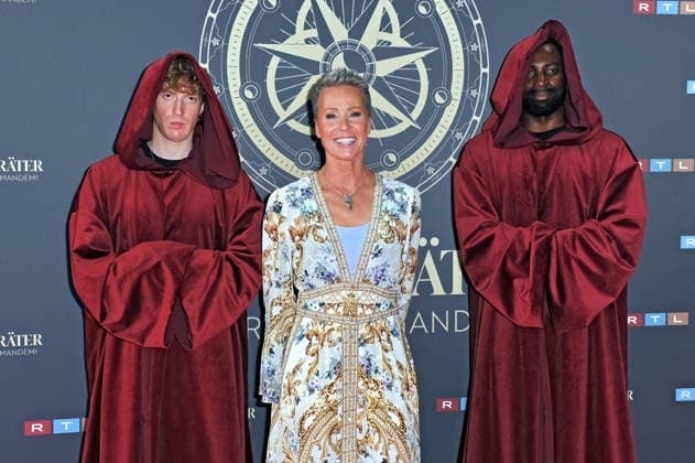 Die Verräter . Sonja Zietlow anläßlich der Kino-Preview Die Verräter Staffel 4, Folge 1 am 03.08.2026 im Cinenova Köln. 20260803MWI139485 *** The Traitors with Sonja Zietlow at the movie preview for The Traitors Season 4, Episode 1 on August 3, 2026, at Cinenova Cologne 20260803MWI139485