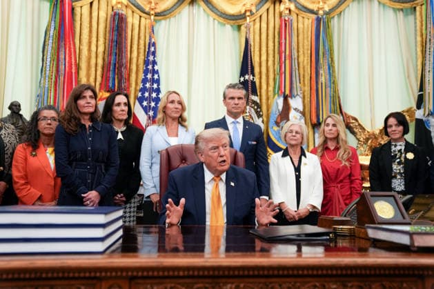 President Donald Trump announces an executive order establishing the Presidential Military Spouse Commission in the Oval Office at the White House in Washington, DC on Monday, August 3, 2026. The advisory board, led by Jennifer Hegseth, wife of Secretary of Defense Pete Hegseth, will focus on key quality-of-life areas for military families including employment, childcare, housing, healthcare, and education.  WASP20260803117 AllisonxRobbert