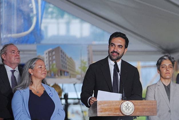 Mayor Mamdani breaks ground on an affordable housing project in the Bronx NEW YORK, UNITED STATES - AUGUST 3: New York City Mayor Zohran Kwame Mamdani, joined by representatives from The Doe Fund and local community leaders, breaks ground on the Casanova Residence in the Bronx borough of New York City on Monday, Aug. 3, 2026. The new development will provide supportive and affordable housing for local residents. Selcuk Acar Anadolu New York United States. Editorial use only. Please get in touch for any other usage.  Copyright: x2026xAnadoluxSelcukxAcarx