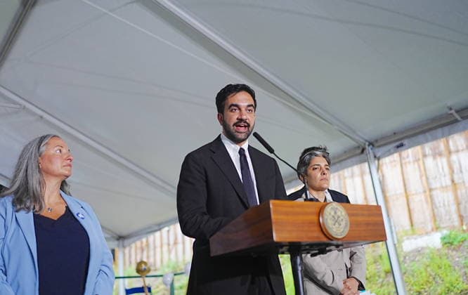 Mayor Mamdani breaks ground on an affordable housing project in the Bronx NEW YORK, UNITED STATES - AUGUST 3: New York City Mayor Zohran Kwame Mamdani, joined by representatives from The Doe Fund and local community leaders, breaks ground on the Casanova Residence in the Bronx borough of New York City on Monday, Aug. 3, 2026. The new development will provide supportive and affordable housing for local residents. Selcuk Acar Anadolu New York United States. Editorial use only. Please get in touch for any other usage.  Copyright: x2026xAnadoluxSelcukxAcarx