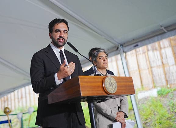 Mayor Mamdani breaks ground on an affordable housing project in the Bronx NEW YORK, UNITED STATES - AUGUST 3: New York City Mayor Zohran Kwame Mamdani, joined by representatives from The Doe Fund and local community leaders, breaks ground on the Casanova Residence in the Bronx borough of New York City on Monday, Aug. 3, 2026. The new development will provide supportive and affordable housing for local residents. Selcuk Acar Anadolu New York United States. Editorial use only. Please get in touch for any other usage.  Copyright: x2026xAnadoluxSelcukxAcarx