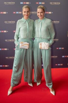 Premiere von Die Verraeter Vertraue niemandem. Nina und Julia Meise bei der Premiere der RTL Show Die Verraeter Vertraue niemandem am 02.08.2026 im Cinenova Kino in Koeln Ehrenfeld. Koeln CINENOVA Nordrhein-Westfalen *** Premiere of *Die Verraeter: Trust No One*—Nina and Julia Meise at the premiere of the RTL show *Die Verraeter: Trust No One* on August 2, 2026, at the Cinenova Cinema in Cologne-Ehrenfeld, Cologne, CINENOVA, North Rhine-Westphalia
