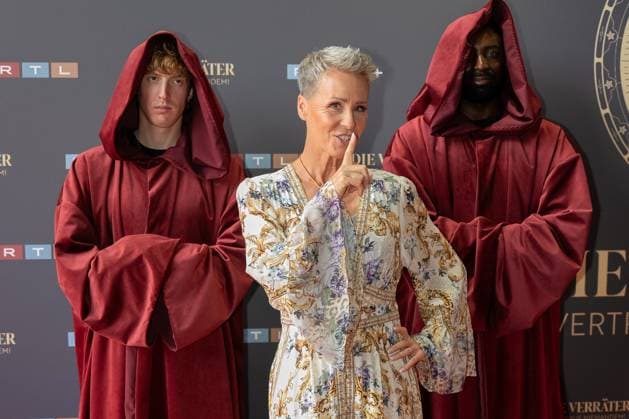 Premiere von Die Verraeter Vertraue niemandem. Moderatorin Sonja Zietlow bei der Premiere der RTL Show Die Verraeter Vertraue niemandem am 02.08.2026 im Cinenova Kino in Koeln Ehrenfeld. Koeln CINENOVA Nordrhein-Westfalen *** Premiere of *Die Verraeter: Vertraue niemandem*: Host Sonja Zietlow at the premiere of the RTL show *Die Verraeter: Vertraue niemandem* on August 2, 2026, at the Cinenova Cinema in Cologne-Ehrenfeld, Cologne, CINENOVA, North Rhine-Westphalia