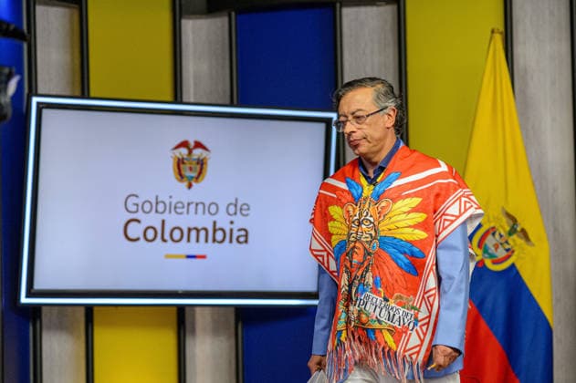 August 3, 2026, Bogota, Bogota D.C, Colombia: Colombian president Gustavo Petro speaks during a press conference and unveils his presidential portrait painted by Jaime Rojas at Casa de Narino in Bogota, Colombia on August 3, 2026 days before Petro leaves office. Photo bt: Long Visual Press Bogota Colombia  - ZUMAvp1_ 20260803_zia_vp1_009 Copyright: xSebastianxBarrosx