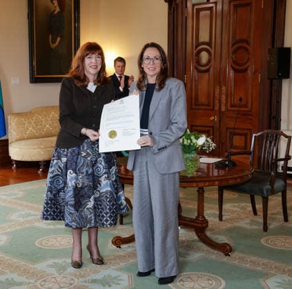 GOVERNMENT SWEARING IN DOORSTOP, Gardner Governor of Victoria Margaret Gardner following the swearing-in Minister Jaclyn Symes during the swearing-in of Ministers in the Ben Carroll Government at Government House in Melbourne, Tuesday, August 4, 2026. ( NO ARCHIVING MELBOURNE VICTORIA AUSTRALIA  Copyright: xIanxCurriex 20260804163391486153