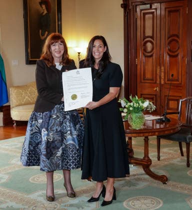 GOVERNMENT SWEARING IN DOORSTOP, Gardner Governor of Victoria Margaret Gardner following the swearing-in Minister Luba Grigorovitch during the swearing-in of Ministers in the Ben Carroll Government at Government House in Melbourne, Tuesday, August 4, 2026. ( NO ARCHIVING MELBOURNE VICTORIA AUSTRALIA  Copyright: xIanxCurriex 20260804182438829695