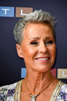 ABB VERRAETTER- Sonja Zietlow Moderatorin auf dem roten Teppich zu den neuen folgen der RTL Sendung TV Serie Die Verraeter Vertraue Niemandem Staffel 4 im Cinonova Kino am 03.08.2026 in Koeln Ehrenfeld NRW Deutschland *** ABB VERRAETTER Sonja Zietlow, host on the red carpet for the new episodes of the RTL TV series *Die Verraeter: Trust No One*, Season 4, at the Cinonova Cinema on August 3, 2026, in Cologne-Ehrenfeld, North Rhine-Westphalia, Germany