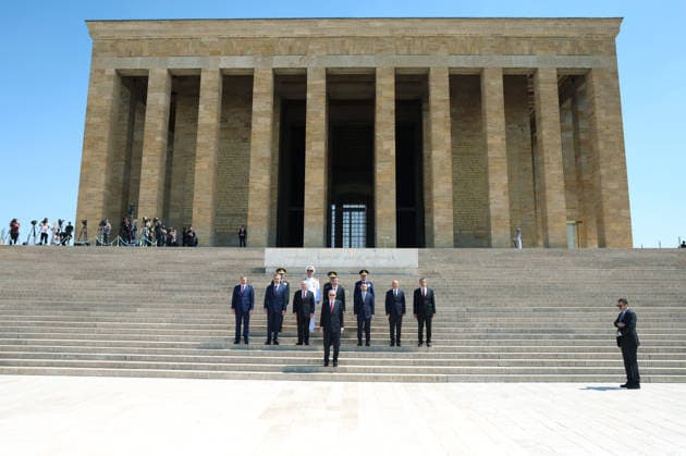 Turkish President Recep Tayyip Erdogan visits Anitkabir ANKARA, TURKIYE - AUGUST 04: (----EDITORIAL USE ONLY - MANDATORY CREDIT - TURKISH PRESIDENCY MURAT KULA HANDOUT - NO MARKETING NO ADVERTISING CAMPAIGNS - DISTRIBUTED AS A SERVICE TO CLIENTS----) Turkish President Recep Tayyip Erdogan and members of the Supreme Military Council pose for a photo during their official visit to Anitkabir, the mausoleum of Turkish Republic s Founder Mustafa Kemal Ataturk, in Ankara, Turkiye, on August 04, 2026. Turkish Vice President Cevdet Yilmaz, Turkish Minister of Justice Akin Gurlek, Turkish Foreign Minister Hakan Fidan, Turkish Minister of Treasury and Finance Mehmet Simsek, Turkish Interior Minister Mustafa Ciftci, Turkish Minister of National  Copyright: x2026xAnadoluxTurkishxPresidencyx xMuratxKulax xHandoutx
