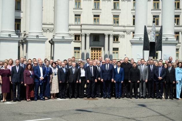 Zelenskyy attends meeting of Ukrainian diplomatic missions in Kyiv Ukrainian President Volodymyr Zelenskyy attends a meeting of heads of Ukraine s diplomatic missions abroad in Kyiv, Ukraine, on August 3, 2026. The meeting comes as Ukraine continues efforts to rally international support in its war with Russia, alongside changes introduced by Zelenskyy within the diplomatic service and state institutions. Photo by PRESIDENT OF UKRAINE apaimages Ukraine Ukraine Ukraine 030826_Ukraine_UPO_00(12).jpeg Copyright: xapaimagesxPRESIDENTxOFxUKRAINEx xapaimagesx