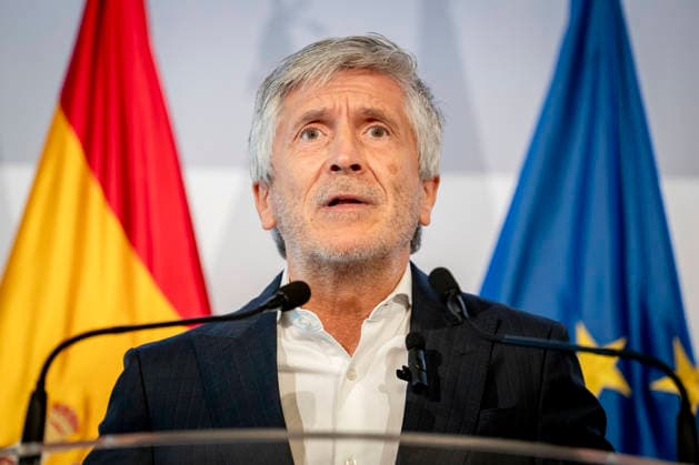 Marlaska Attends the Extraordinary Meeting of the EU Council of Interior Ministers on the Crisis in Ceuta The Minister of the Interior, Fernando Grande Marlaska, speaks to the media following the extraordinary meeting of the EU Council of Interior Ministers regarding the crisis in Ceuta, at the Ministry of the Interior headquarters, on August 4, 2026, in Madrid, Spain. During the meeting, the minister conveyed Spain’s full commitment to EU border regulations and the control of European borders. AUGUST 4, 2026 MIGRATION GOVERNMENT OF SPAIN MOROCCO EUROPEAN UNION A Pé Madrid Madrid Spain  Copyright: xA.xPÃ rezxMecax 7701477