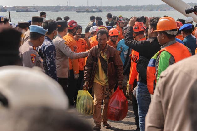 Survivors evacuated from burning ferry in Indonesia SURABAYA, INDONESIA - AUGUST 4: Survivors of the KM Mutiara Sentosa II ship fire arrive at Tanjung Perak Port following their evacuation in Surabaya, East Java, Indonesia, on August 4, 2026. Five people were killed in the fire aboard the vessel, which had 238 people on board, in waters near Madura Island. Suryanto Suryanto Anadolu Surabaya Indonesia. Editorial use only. Please get in touch for any other usage.  Copyright: x2026xAnadoluxSuryantoxSuryantox