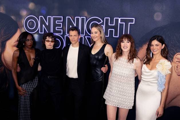 Ziwe Fumudoh, King Princess, Will Gluck, Este Haim, Molly Ringwald, Monica Barbaro at arrivals for ONE NIGHT ONLY Premiere, SVA (School for the Visual Arts) Theatre, New York, NY, August 03, 2026. Photo By: Ryan Billings Everett Collection ONE NIGHT ONLY Premiere PUBLICATIONXNOTxINxCANxCHNxFRAxITAxJPNxNORxPOLxRUSxESPxUKxUSA