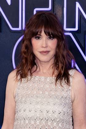 Molly Ringwald at arrivals for ONE NIGHT ONLY Premiere, SVA (School for the Visual Arts) Theatre, New York, NY, August 03, 2026. Photo By: Ryan Billings Everett Collection ONE NIGHT ONLY Premiere PUBLICATIONXNOTxINxCANxCHNxFRAxITAxJPNxNORxPOLxRUSxESPxUKxUSA
