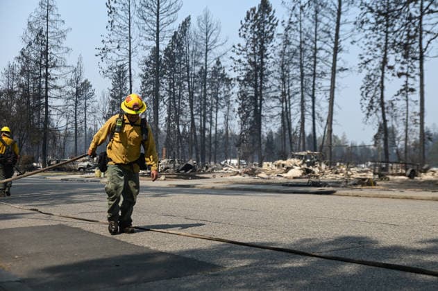 August 4, 2026, Spokane, Washington, USA: Following the devastating fire, home owners return to their neighborhood to rebuild. Over 780 homes have been lost in Spokane with the start of three wild fires. Spokane USA - ZUMAk176 20260804_zip_k176_006 Copyright: xMadeleinexKellyx