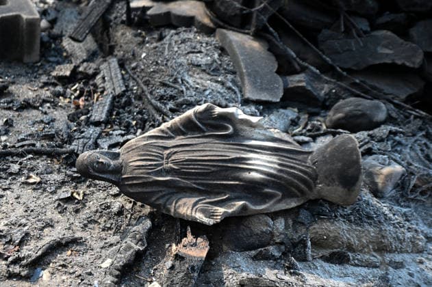 August 4, 2026, Spokane, Washington, USA: Following the devastating fire, home owners return to their neighborhood to rebuild. Over 780 homes have been lost in Spokane with the start of three wild fires. Spokane USA - ZUMAk176 20260804_zip_k176_009 Copyright: xMadeleinexKellyx