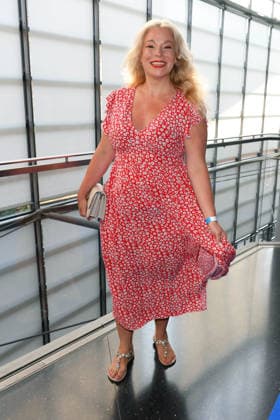 Caterina Pogorzelski bei der Premiere von SISTER ACT - DAS HIMMLISCHE MUSICAL im Bluemax Theater in Berlin am 04.08.2026 *** Caterina Pogorzelski at the premiere of SISTER ACT: THE HEAVENLY MUSICAL at the Bluemax Theater in Berlin on August 4, 2026