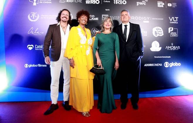 RECORD DATE NOT STATED 25th edition of the Grande Otelo Award in Rio de Janeiro Rio de Janeiro (RJ), 04 08 2026 - Cinema Awards Rio de Janeiro - Singer Orlando Moraes and Gloria Pires, actress Isabel Fillardis during a celebration of Brazilian cinema, commemorating its 25th anniversary at the Municipal Theater of Rio de Janeiro with the 25th edition of the Grande Otelo Award, the biggest national audiovisual event, this Tuesday, August 4, 2026.(Foto: Onofre Veras Thenews2 imago images) 25th edition of the Grande Otelo Award in Rio de Janeiro  Copyright: xonofrexverasx