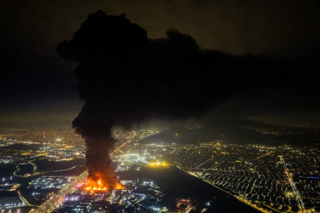 Santiago, August 4, 2026 Aerial view of a chemical fire affecting the Panimex company located at Las Esteras Sur and Route 5 North in the municipality of Quilicura Javier Torres Aton Chile, Santiago, Chile Aton 1178206  Copyright: JAVIERxTORRES ATONxCHILE