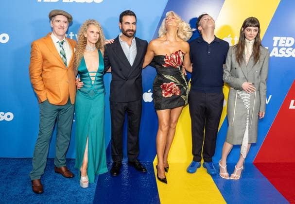 August 4, 2026, Bronx, New York, USA: Brendan Hunt, Juno Temple, Brett Goldstein, Hannah Waddingham, Jason Sudeikis, Tanya Reynolds attend premiere of Apple TV Ted Lasso Season 4 at BAM Harvey Theater in New York, NY on August 4, 2026. Bronx USA - ZUMAr339 20260804_znp_r339_128 Copyright: xLevxRadinx
