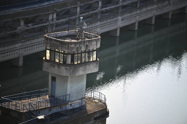 Cernavoda Nuclear Power Plant CONSTANTA, ROMANIA - AUGUST 4: A view of the Cernavoda Nuclear Power Plant as low flow rate of the Danube River has raised the risk of a shutdown of both operating reactors in Cernavoda, Constanta, Romania, on August 4, 2026. The Cernavoda Nuclear Power Plant, Romania s only nuclear power facility, produces about 20% of the country s electricity. Alex Nicodim Anadolu Constanta Romania. Editorial use only. Please get in touch for any other usage.  Copyright: x2026xAnadoluxAlexxNicodimx