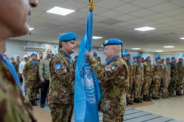 August 5, 2026, Shama, Rome, Lebanon: The passing of the United Nations flag between General D. Diodato Abagnara and General B. Andrea Bertazzo during the handover ceremony of the Italian contingent of UNIFIL, Shama, 05 08 2026 Shama Lebanon  - ZUMAa289 20260805_zia_a289_090 Copyright: xAlessandroxPusceddux xAgfx