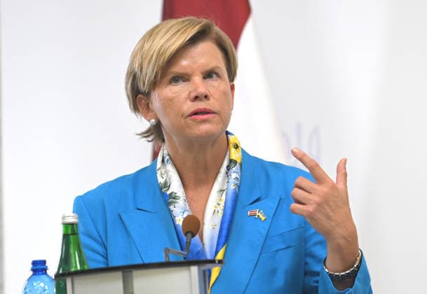 News conference of Ukrainian, Latvian FMs in Kyiv Minister of Foreign Affairs of the Republic of Latvia Baiba Braze, who is in Kyiv on a two-day visit, attends a joint news conference with Acting Minister of Foreign Affairs of Ukraine Andrii Sybiha following their negotiations, Kyiv, Ukraine, August 5, 2026. During the meeting, the sides discussed military support, Ukraine™s European integration, the expansion of logistical routes, and holding the Russian Federation accountable for war crimes., Credit:Yevhen Kotenko Ukrinform Avalon Ukraine, Kyiv  Copyright: xYevhenxKotenkox xUkrinformx xAvalonx 1120845353