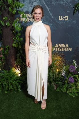 Los Angeles premiere of TV show Anna Pigeon at The London West Hollywood at Beverly Hills Featuring: Tracy Spiridakos Where: Los Angeles, California, United States When: 05 Aug 2026 Credit: Faye s Vision Cover Images EDITORIAL USE ONLY. NOT FOR USE BY NEWSPAPERS BASED IN THE UK. Copyright: xx coverimg55899665