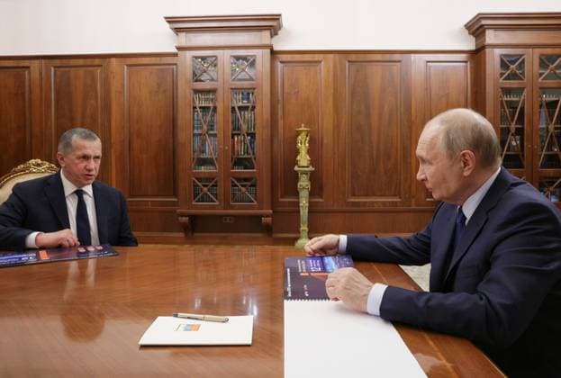 Russia Putin 9218147 06.08.2026 Russian President Vladimir Putin meets with Deputy Prime Minister - Presidential Envoy to the Far Eastern Federal District Yury Trutnev at the Kremlin in Moscow, Russia. Alexander Kazakov Sputnik Moscow Russia  Copyright: xAlexanderxKazakovx