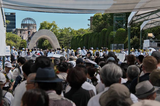 People pray after the ceremony for the atomic bomb victims at Hiroshima Peace Memorial Park marking the 81th anniversary of the atomic bombing of Hiroshima, Japan on Thursday, August 6, 2026.  TKP2026080616 KEIZOxMORI