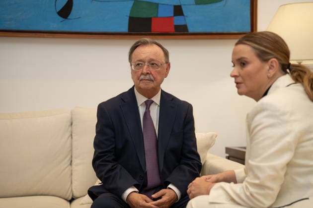 Marga Prohens Welcomes the President of Ceuta at the Consolat de Mar The President of the Government of the Balearic Islands, Marga Prohens d, and the President of Ceuta, Juan Jesús Vivas i, during a meeting at the Consolat de Mar on August 6, 2026, in Palma, Balearic Islands, Spain. The meeting took place just one week after the unprecedented migration crisis at the border between Ceuta and Morocco, during which some 72,000 migrants crossed the border, causing a serious public health emergency. AUGUST 6, 2026. Javier Ferná, Palma, Balearic Islands, Palma, Balearic Islands, Spain  Copyright: xJavierxFernandezx 7703661