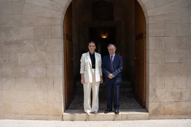 Marga Prohens Welcomes the President of Ceuta at the Consolat de Mar The President of the Government of the Balearic Islands, Marga Prohens i, and the President of Ceuta, Juan Jesús Vivas d, during a meeting at the Consolat de Mar on August 6, 2026, in Palma, Balearic Islands, Spain. The meeting took place just one week after the unprecedented migration crisis at the border between Ceuta and Morocco, during which some 72,000 migrants crossed the border, causing a serious public health emergency. AUGUST 6, 2026. Javier Ferná, Palma, Balearic Islands, Palma, Balearic Islands, Spain  Copyright: xJavierxFernandezx 7703669