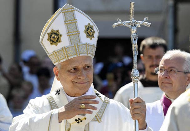 Pope Leo XIV Meets Young People In Assisi - Italy Pope Leo XIV celebrates Mass in the Basilica of St Mary of the Angels in Assisi, Italy on August 6, 2026 for the 2026 Franciscan Youth Meeting in Assisi. Pope Leo XIV addressed the thousands of young people from across Europe who had gathered in Assisi for the final day of the ‘GO! Franciscan Youth Meeting 2026’, in the year marking the eighth centenary of the death of St Francis. Photo by (EV) Simone Risoluti Vatican Media ABACAPRESS.COM Assisi Italy  Copyright: xABACAx