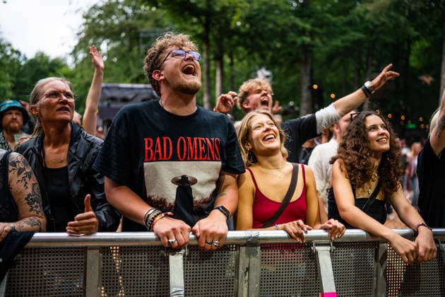 Palaye Royale live at SmukFest 2026 Skanderborg, Denmark. 06th, August 2026. Festival goers seen at a live concert with the American rock band Palaye Royale during the Danish music festival SmukFest 2026 in Skanderborg. Denmark, Skanderborg  Copyright: xGonzalesxPhoto RolfxMeldgaardx
