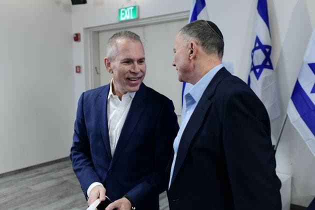 Erdan and Edelstein Launch New Political Party in Tel Aviv TEL AVIV, Israel August 6, 2026: Members of the Knesset Gilad Erdan and Yuli Edelstein launch their new political party during a press conference in Tel Aviv. Tel-Aviv Israel Copyright: x xTomerxNeubergx xJNAxPressx