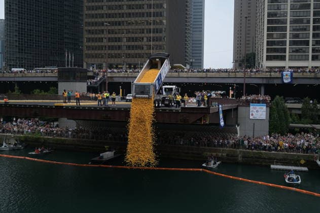 Chicago Ducky derby marks 21st anniversary CHICAGO, ILLINOIS, UNITED STATES - AUGUST 6: Thousands of rubber ducks race down the Chicago River during the 21st annual Chicago Ducky Derby in Chicago, Illinois, United States, on August 6, 2026. The annual event raised funds for Special Olympics Illinois and attracted large crowds as participants and spectators gathered along the river to mark the 21st edition of the charity race. Jacek Boczarski Anadolu Chicago United States. Editorial use only. Please get in touch for any other usage.  Copyright: x2026xAnadoluxJacekxBoczarskix