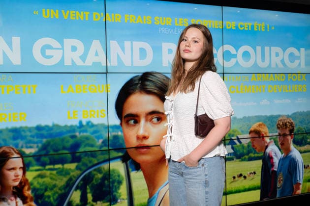 Exclu - Un Grand Raccourci Premiere - Paris AJ Exclusive - French actress Louise Labeque attends the photocall of ‘Un Grand Raccourci’ Paris Film Premiere at UGC Cine Cite Les Halles on August 6, 2026 in Paris, France. Photo by Alexis jumeau ABACAPRESS.COM Paris France  Copyright: xJumeauxAlexis ABACAx