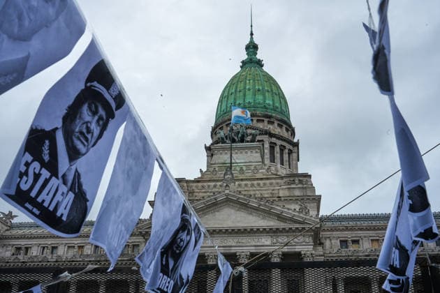 Demonstration held in Buenos Aires against government s Private Property bill BUENOS AIRES, ARGENTINA - AUGUST 6: Demonstrators clash with police forces outside the National Congress during a massive mobilization called by social, union, and political organizations to reject the government s Inviolability of Private Property bill, in Buenos Aires, Argentina on August 6, 2026. Tensions escalated when a group of protesters began throwing objects at the security personnel, prompting the police to deploy water cannons to disperse the crowd outside the Legislative Palace. Although the ruling party withdrew the controversial Land Law chapter to unblock the debate in the Senate, the organizers maintain their protest, demanding that the entire  Copyright: x2026xAnadoluxLucianoxGonzalezx