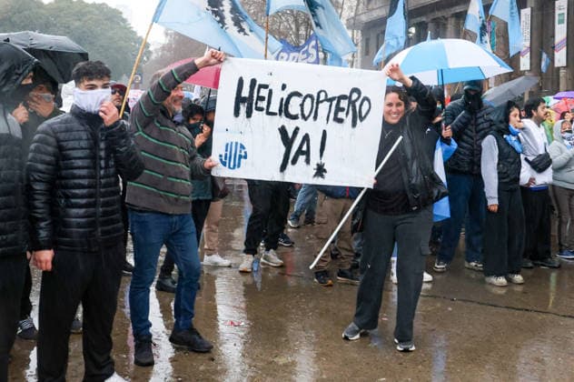 August 6, 2026, Buenos Aires, Buenos Aires, Argentina: Protesters are demonstrating outside the National Congress (Buenos Aires) against the Private Property Inviolability Bill currently being debated in the Senate. The bill includes faster evictions, stricter limits on expropriations, changes to rural land ownership rules, and modifications to environmental regulations. Demonstrators argue that it threatens land rights, environmental protections, and national sovereignty. Buenos Aires Argentina - ZUMAa188 20260806_zip_a188_044 Copyright: xPaulaxAcunzox