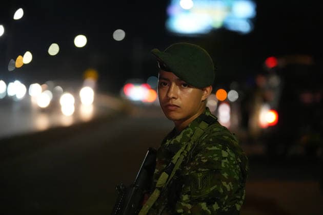 Security tightened in Cali of Colombia s presidential inauguration CALI, COLOMBIA - AUGUST 6: A soldier stands guard at a security checkpoint at the entrance to the Valle del Cauca in Cali, Colombia on August 6, 2026. Ahead of the presidential inauguration of President-elect Abelardo de la Espriella scheduled for August 7. Colombian authorities deployed more than 11,000 police officers and soldiers across the city and surrounding access roads as part of an extensive security operation for the ceremony, which will take place at the Arena of Santiago de Cali University (USC), marking the first Colombian presidential inauguration held outside Bogota in more than a century. Juancho Torres Anadolu Cali Colombia. Editorial use only. Please get  Copyright: x2026xAnadoluxJuanchoxTorresx