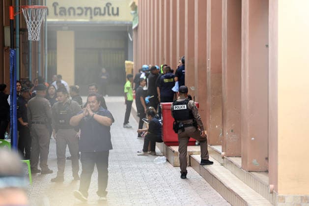 2 dead, 15 injured in school shooting in Thailand’s Nonthaburi province BANGKOK, THAILAND - AUGUST 7: Police officers and emergency personnel stand in the yard of Debsirin Nonthaburi School following a school shooting in Bang Kruai district, Nonthaburi province, north of Bangkok, Thailand on August 7, 2026. Valeria Mongelli Anadolu Bangkok Thailand. Editorial use only. Please get in touch for any other usage.  Copyright: x2026xAnadoluxValeriaxMongellix