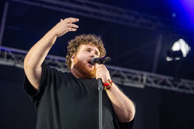 Ribnitz-Damgarten, Deutschland 06. -09. August 2026: About You Pangea Festival - 2026 Im Bild: Yasin Sert (MilleniumKid) *** Ribnitz Damgarten, Germany, August 6–9, 2026 About You Pangea Festival 2026 Pictured: Yasin Sert, MilleniumKid Copyright: xFotostandx xVoelkerx