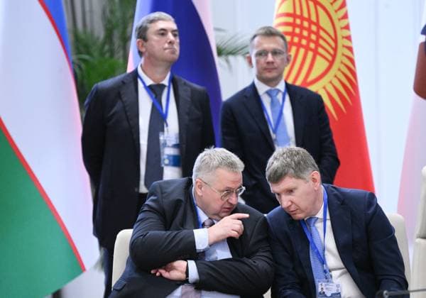 Kyrgyzstan Eurasian Intergovernmental Council 9218465 07.08.2026 Russian Deputy Prime Minister Alexei Overchuk and Economic Development Minister Maxim Reshetnikov attend an expanded format meeting of the Eurasian Intergovernmental Council in Cholpon-Ata, Kyrgyzstan. Kirill Zykov Sputnik Cholpon-Ata Kyrgyzstan  Copyright: xKirillxZykovx