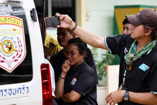 Death toll rises to 7 in Thailand school shooting: Local media BANGKOK, THAILAND - AUGUST 7: Family members of one of the victims recognize the body following a shooting at Debsirin Nonthaburi School in Bang Kruai district, Nonthaburi province, north of Bangkok, Thailand on August 7, 2026. Valeria Mongelli Anadolu Bangkok Thailand. Editorial use only. Please get in touch for any other usage.  Copyright: x2026xAnadoluxValeriaxMongellix