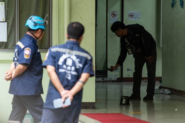 August 7, 2026, Nonthaburi, Thailand: Rescue workers seen working at the scene following a school mass shooting..At least 7 people, including the gunman, died in a school mass shooting. A 14-year-old student started by killing his grandparents at their home, then opened fire at the school before killing himself. Nonthaburi Thailand - ZUMAs197 20260807_aaa_s197_003 Copyright: xPeeraponxBoonyakiatx