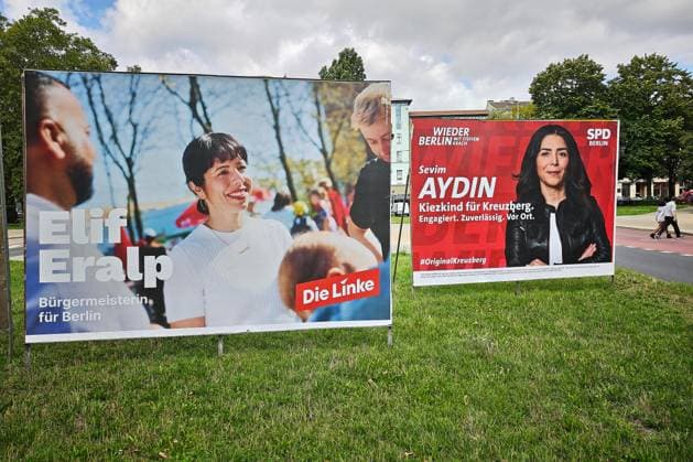 Berlin, Deutschland, 07.08.2026: Wahlplakate mit Elif Eralp, Linke, und Sevim Aydin, SPD *** Berlin, Germany, August 7, 2026 Election posters featuring Elif Eralp of The Left and Sevim Aydin of the SPD Copyright: xdtsxNachrichtenagenturx dts_129529