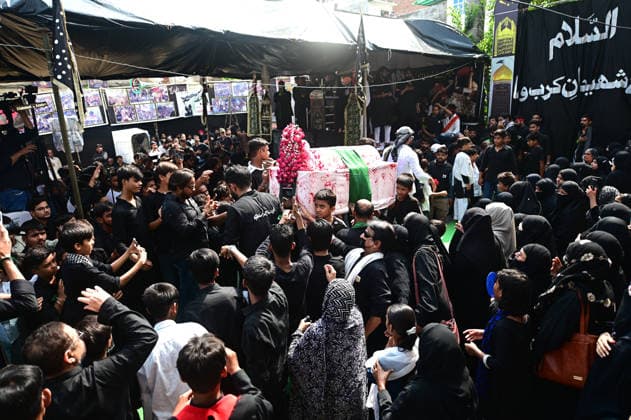 August 7, 2026, Prayagraj, Uttar Pradesh, India: Prayagraj: Muslims take part in 72 Taboot procession following Muharram month, in Prayagraj on Friday, August 7, 2026. Prayagraj India  - ZUMAv115 20260807_zap_v115_011 Copyright: xPrabhatxKumarxVermax